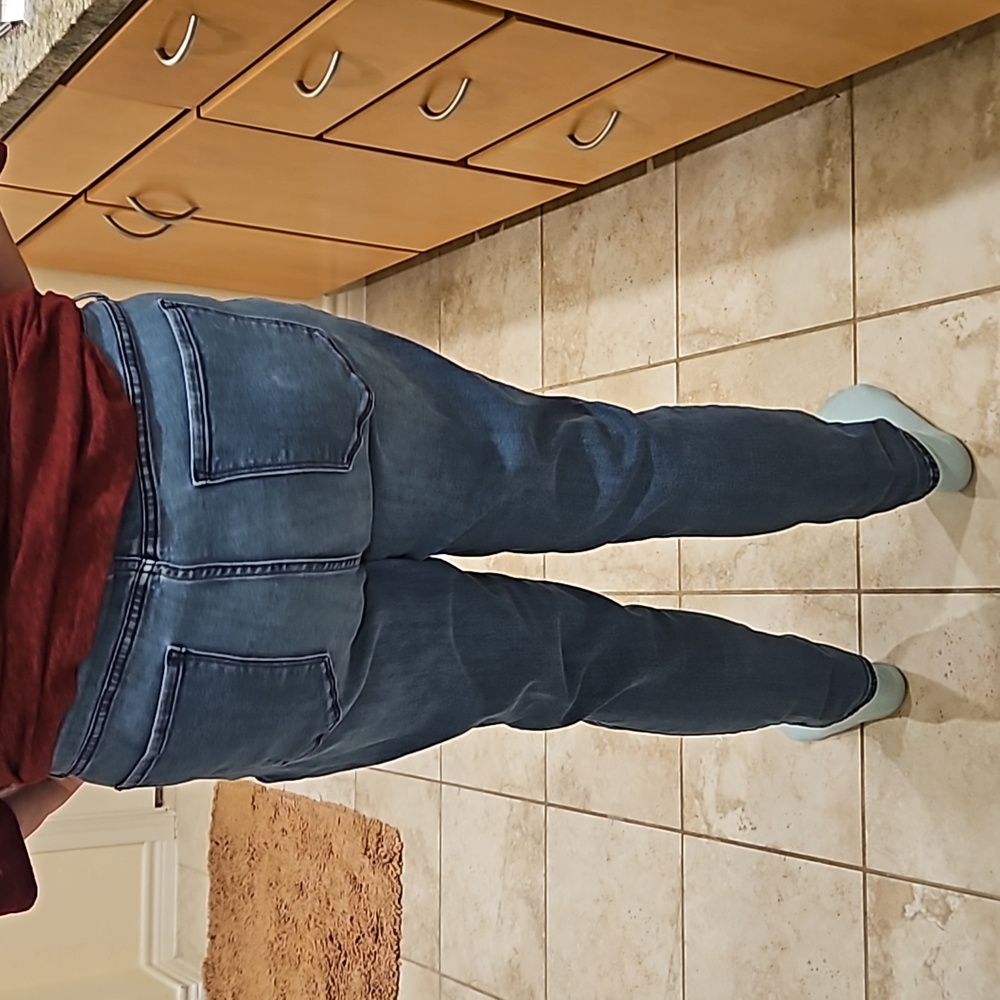 Jeans - Picture 2 of 2